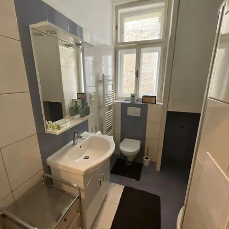 Apartma Ve Stredu Prahy Prague