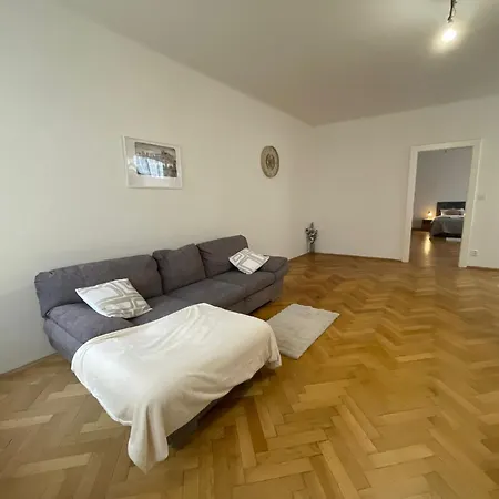 Ve Středu Prahy Apartamento Praga